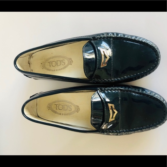 JP Tod’s Loafers - Picture 1 of 5